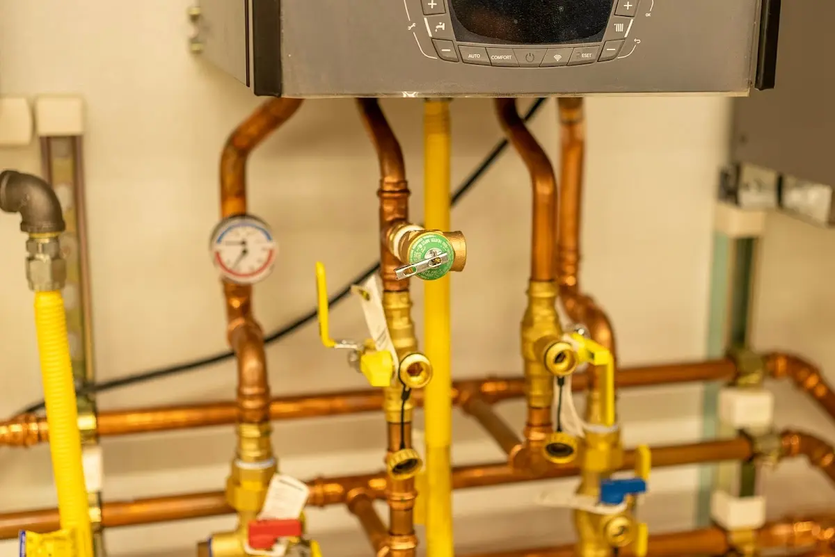 Licensed technician providing Slab Leak Repair for a homeowner in Pelham